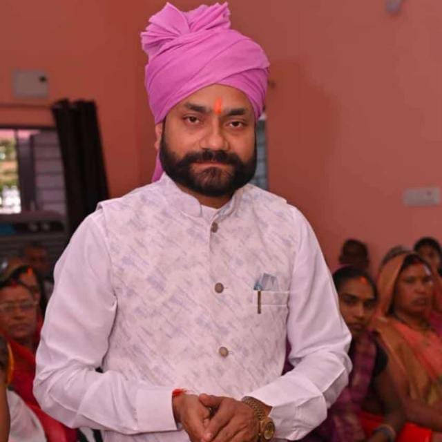 श्री युगल किशोर साहू जी